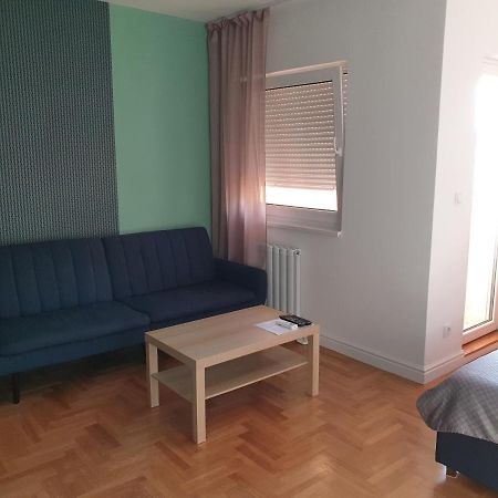 Appartamento Tito Belgrado Esterno foto