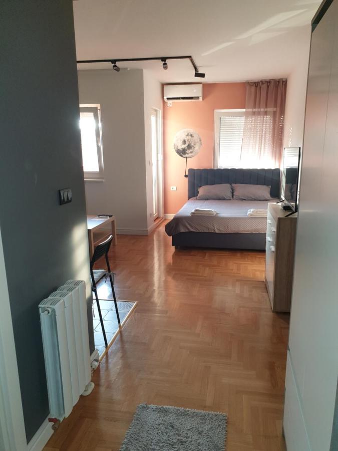 Appartamento Tito Belgrado Esterno foto